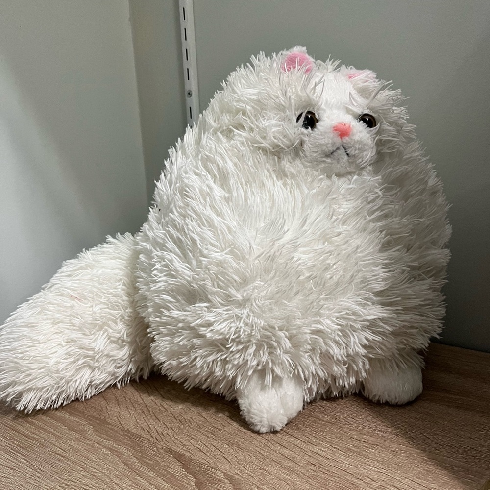 Large Fluffy White Cat Plush Soft Shaggy Kitten Stuffed Animal Cute Decor Toy